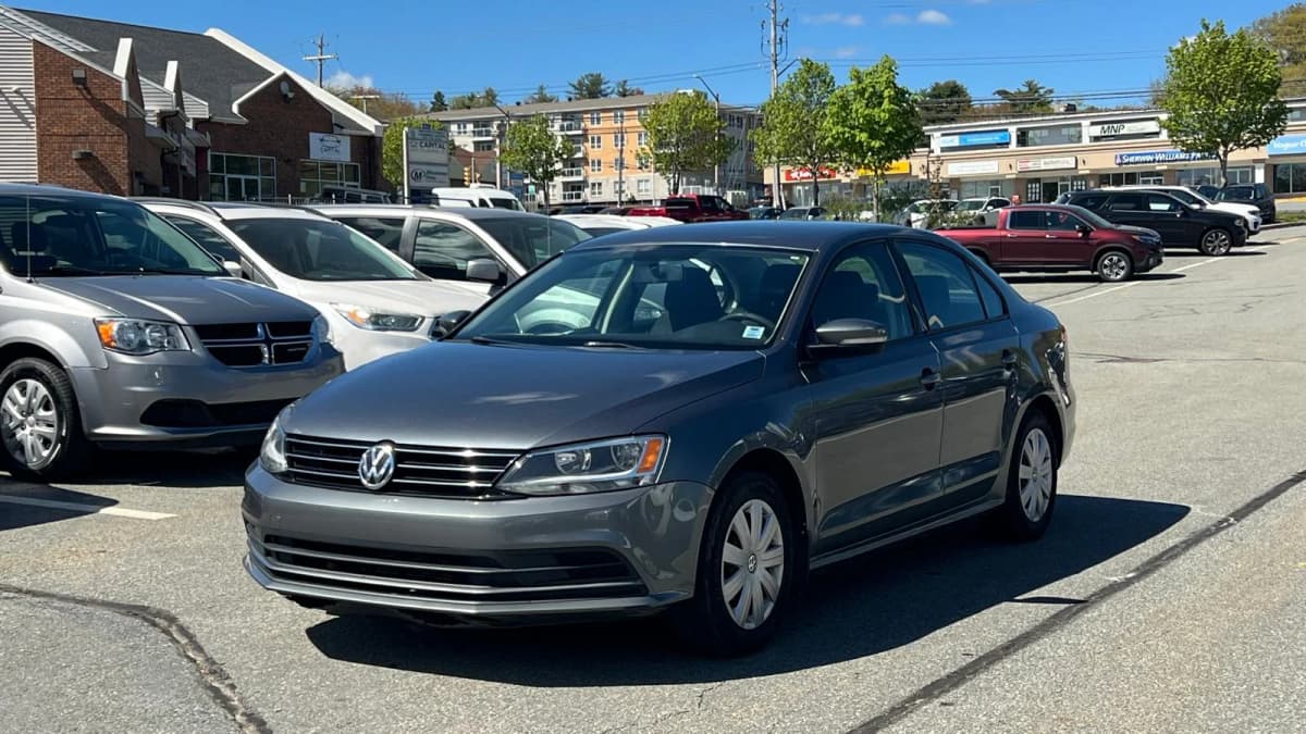 2015 Volkswagen Jetta Trendline+ 2.0L Auto