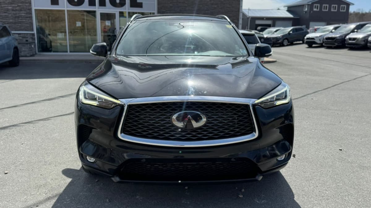 2019 Infiniti QX50 ESSENTIAL AWD thumbnail 2
