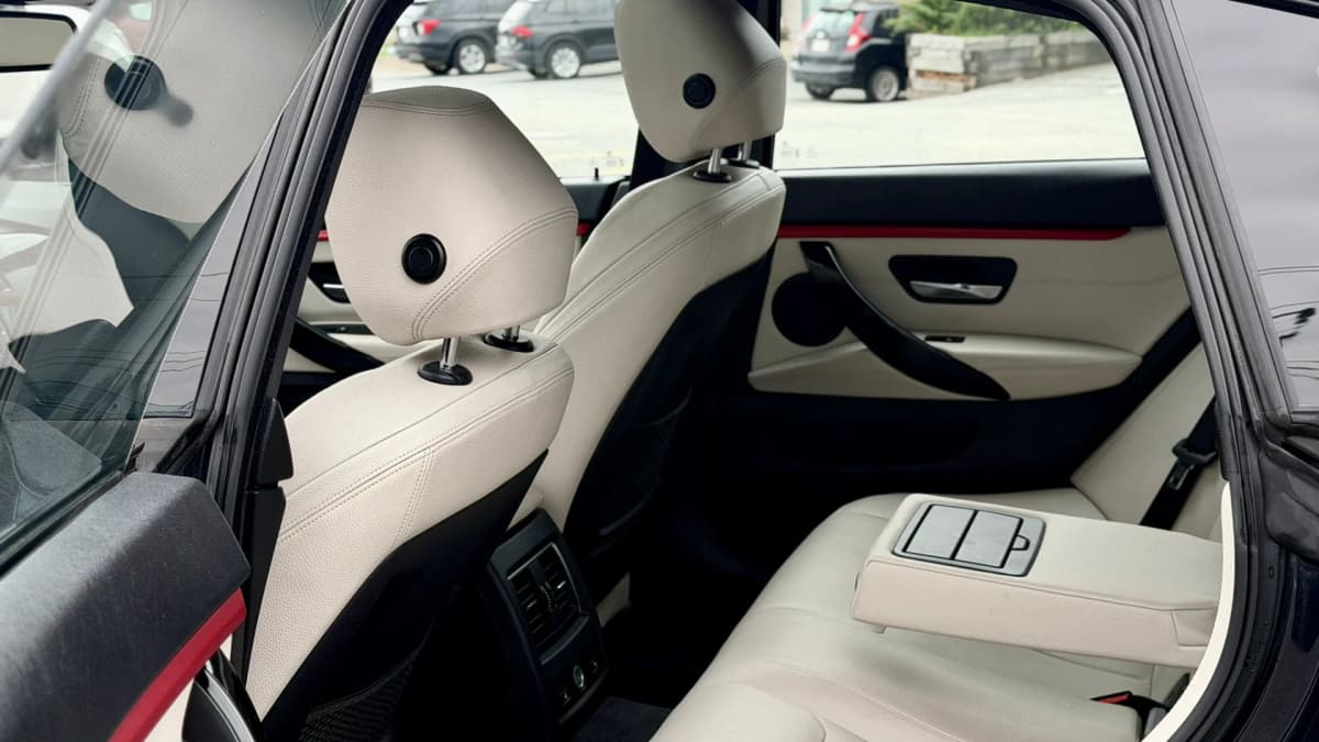 2016 BMW 428i xDrive Sdn AWD Gran Coupe thumbnail 19