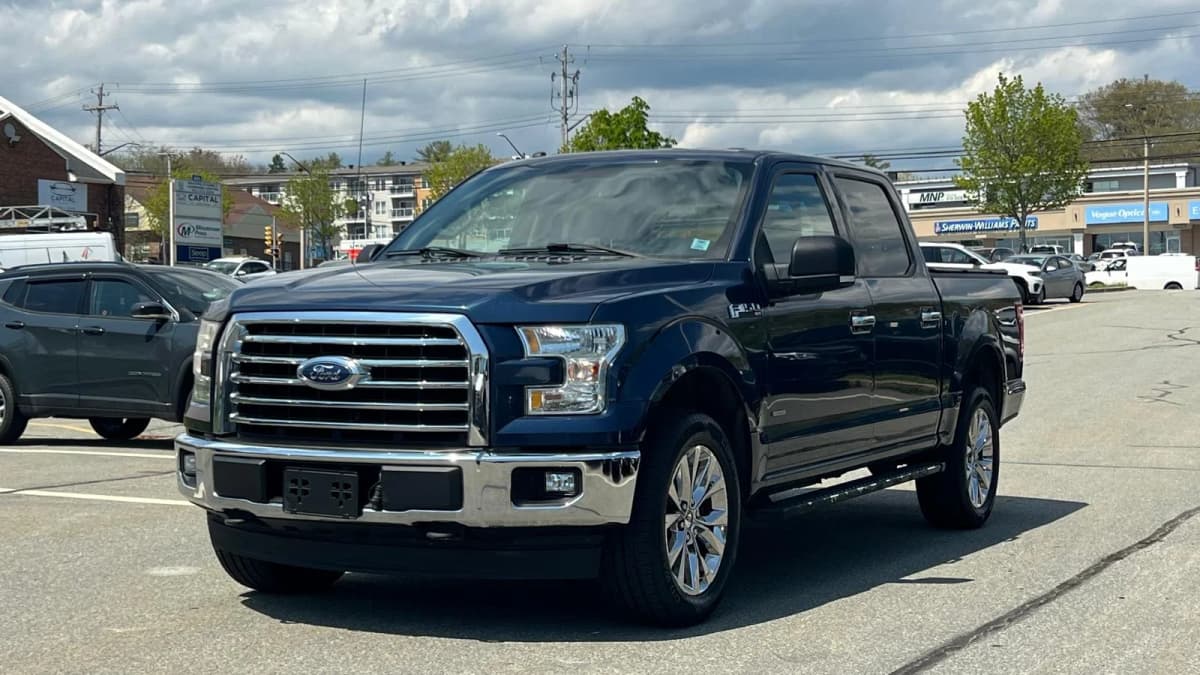 2017 Ford F-150 4WD SuperCrew 145" XLT