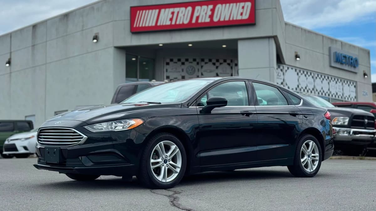 2018 Ford FUSION SE