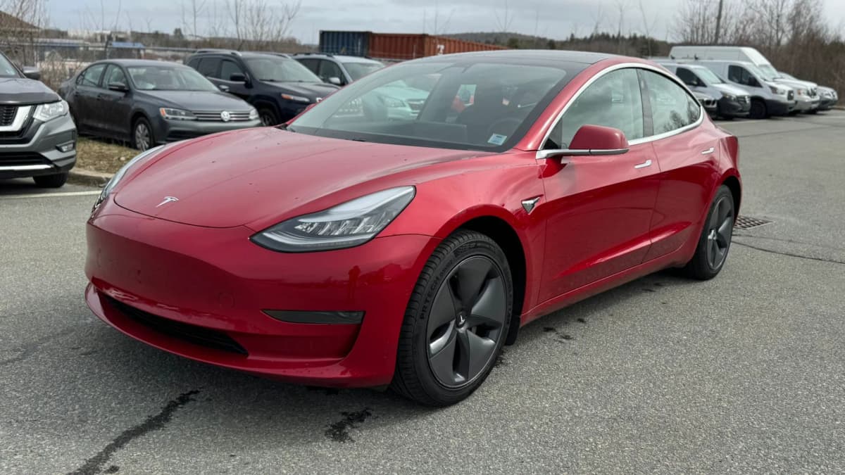 2020 Tesla Model 3 Standard Range Plus RWD