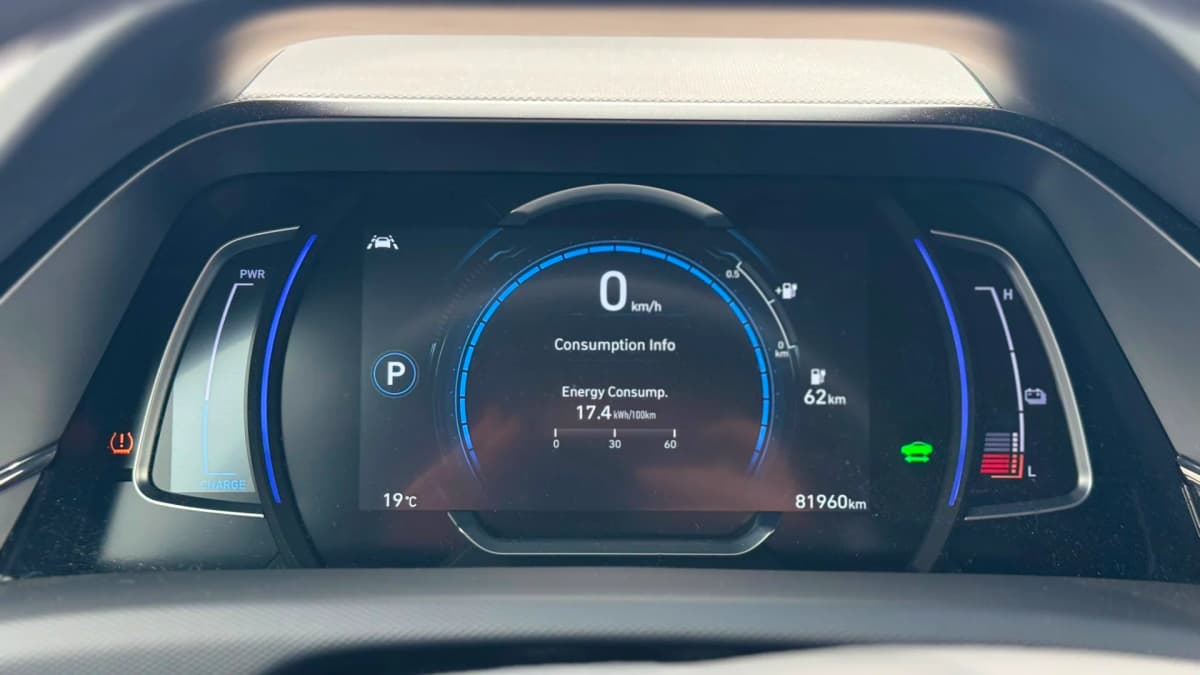 2020 Hyundai IONIQ ELECTRIC PREFERRED thumbnail 13