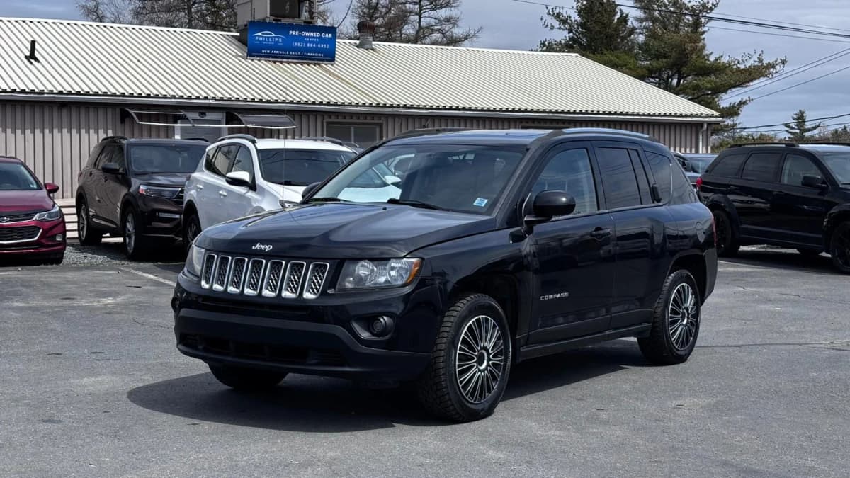 2014 Jeep Compass North 4x4 Leather, Sunroof