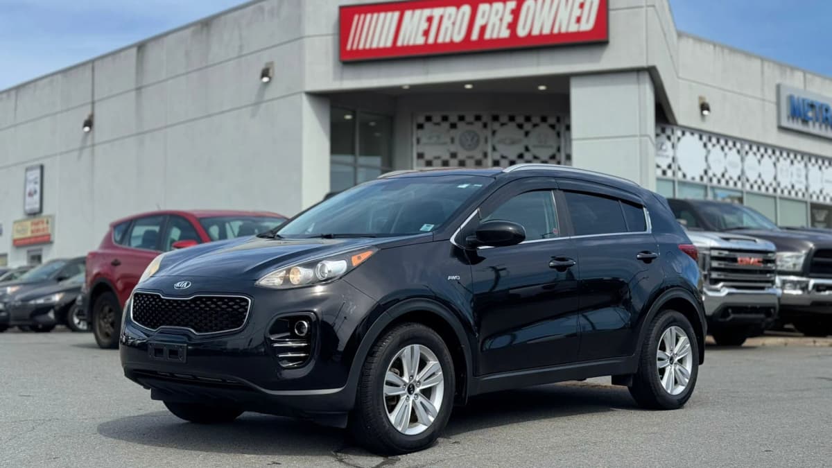 2017 KIA SPORTAGE LX AWD