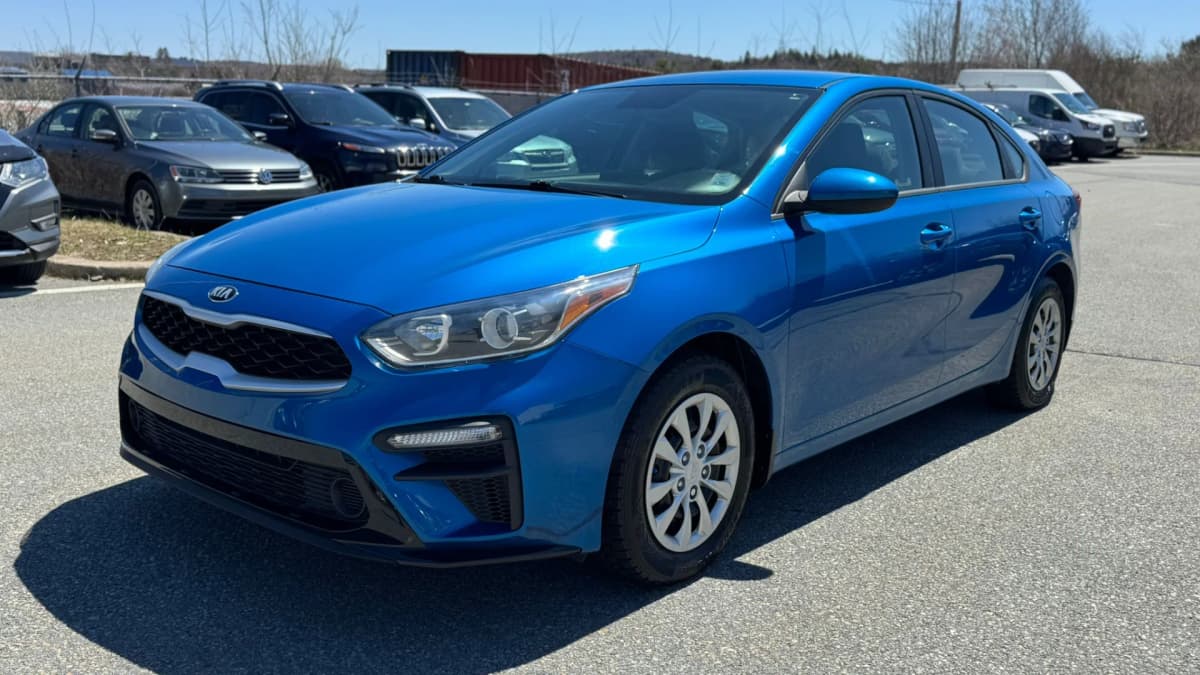 2021 KIA Forte FE Manual