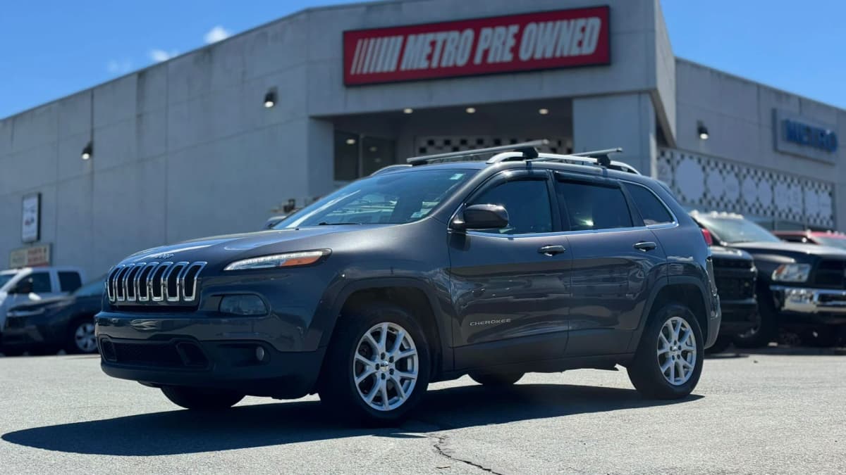 2016 Jeep CHEROKEE NORTH 4WD