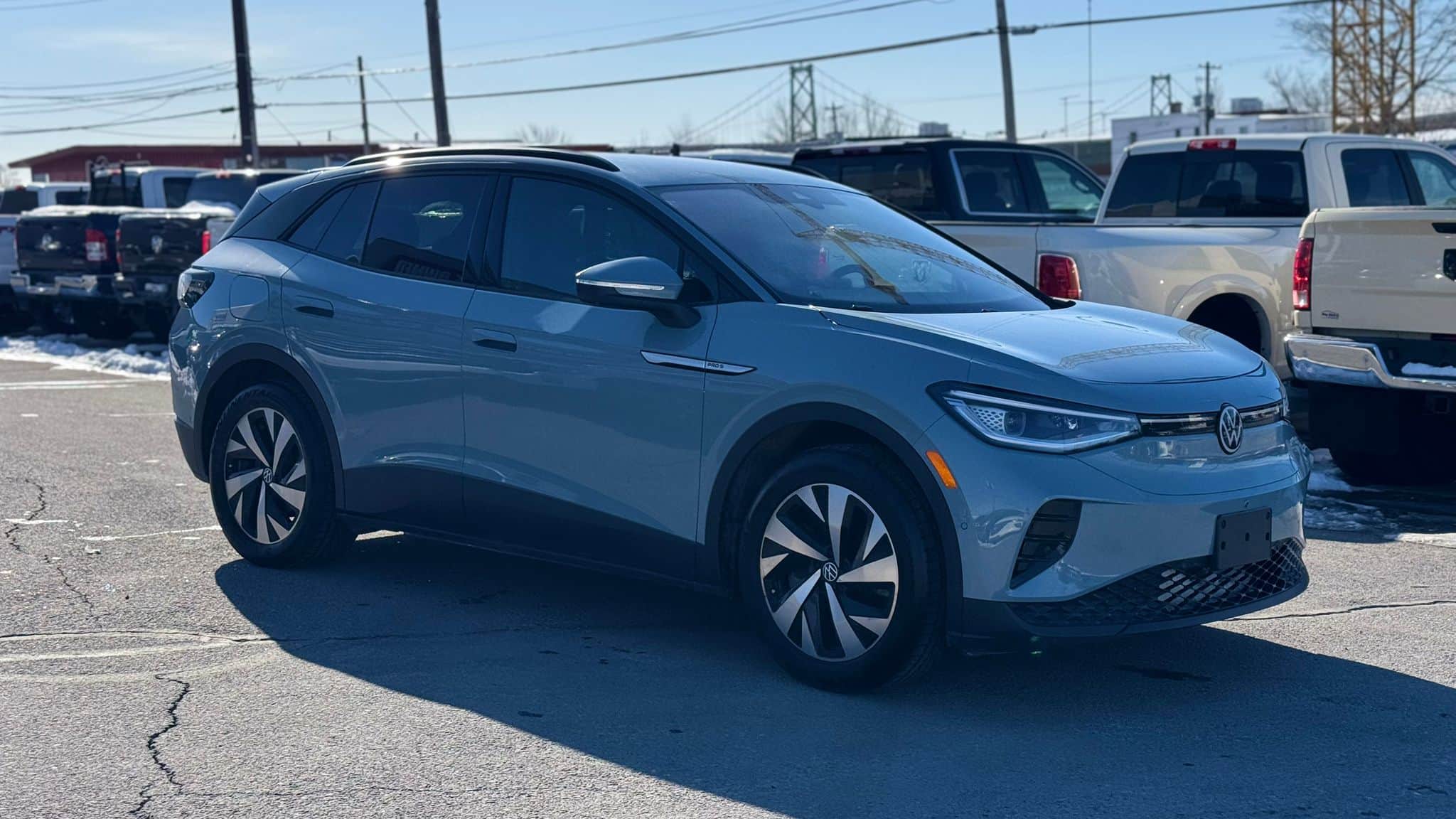 2023 Volkswagen ID.4 PRO S thumbnail 4