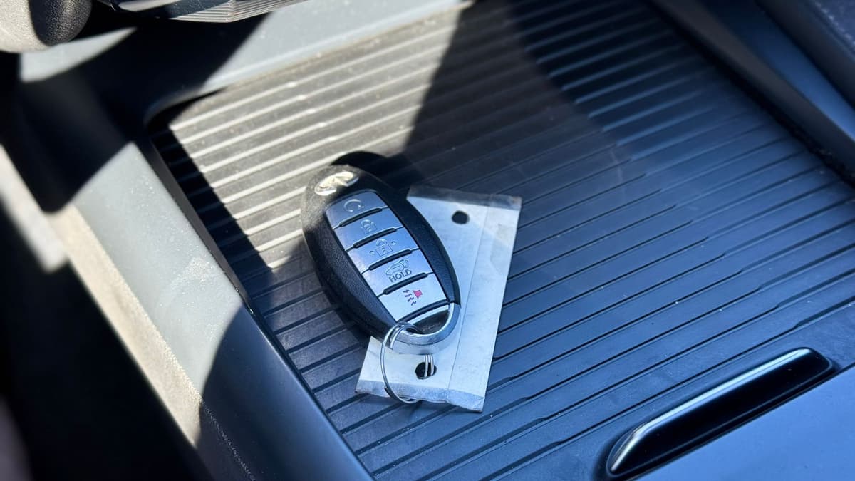 2019 Infiniti QX50 ESSENTIAL AWD thumbnail 17