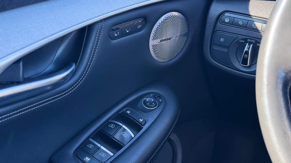 2019 Infiniti QX50 ESSENTIAL AWD photo 23