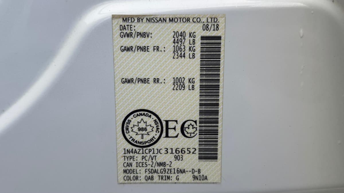 2018 Nissan LEAF S Hatchback photo 24