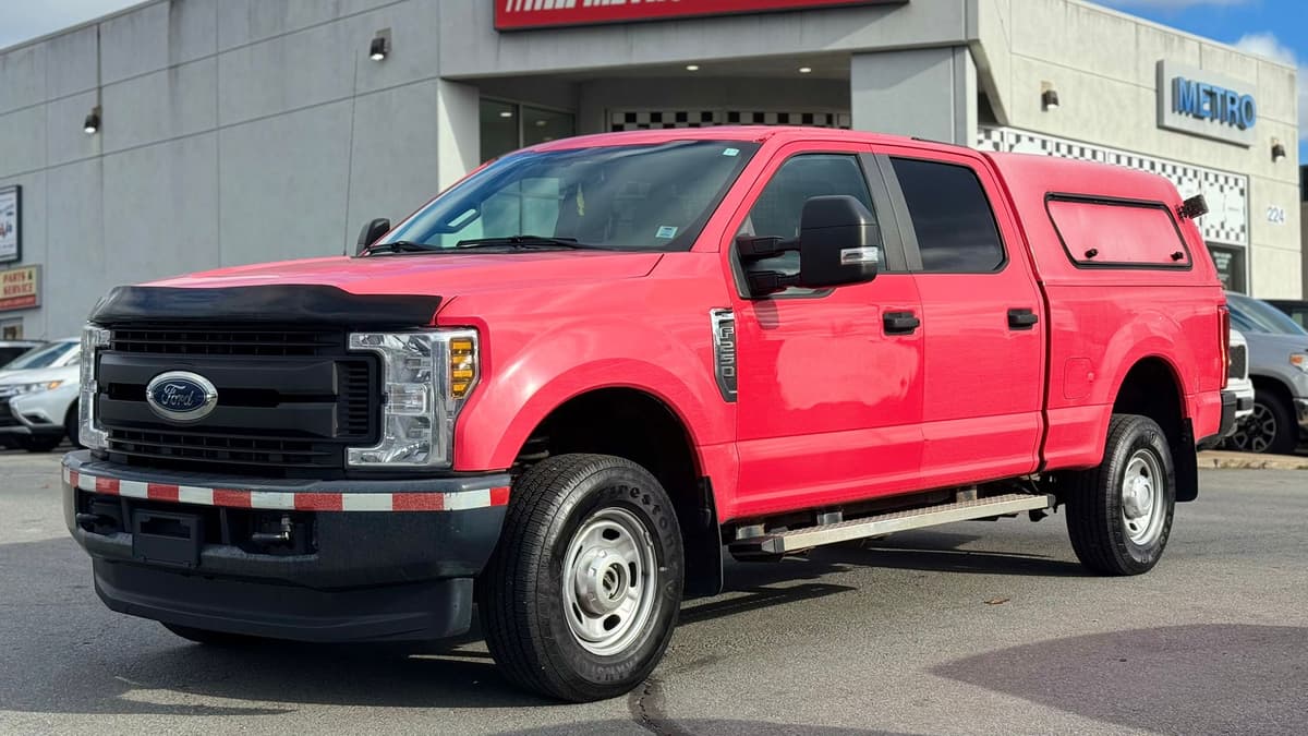 2018 Ford Super Duty F-250 SRW XL STD BED 4WD CREW CAB 6.75'