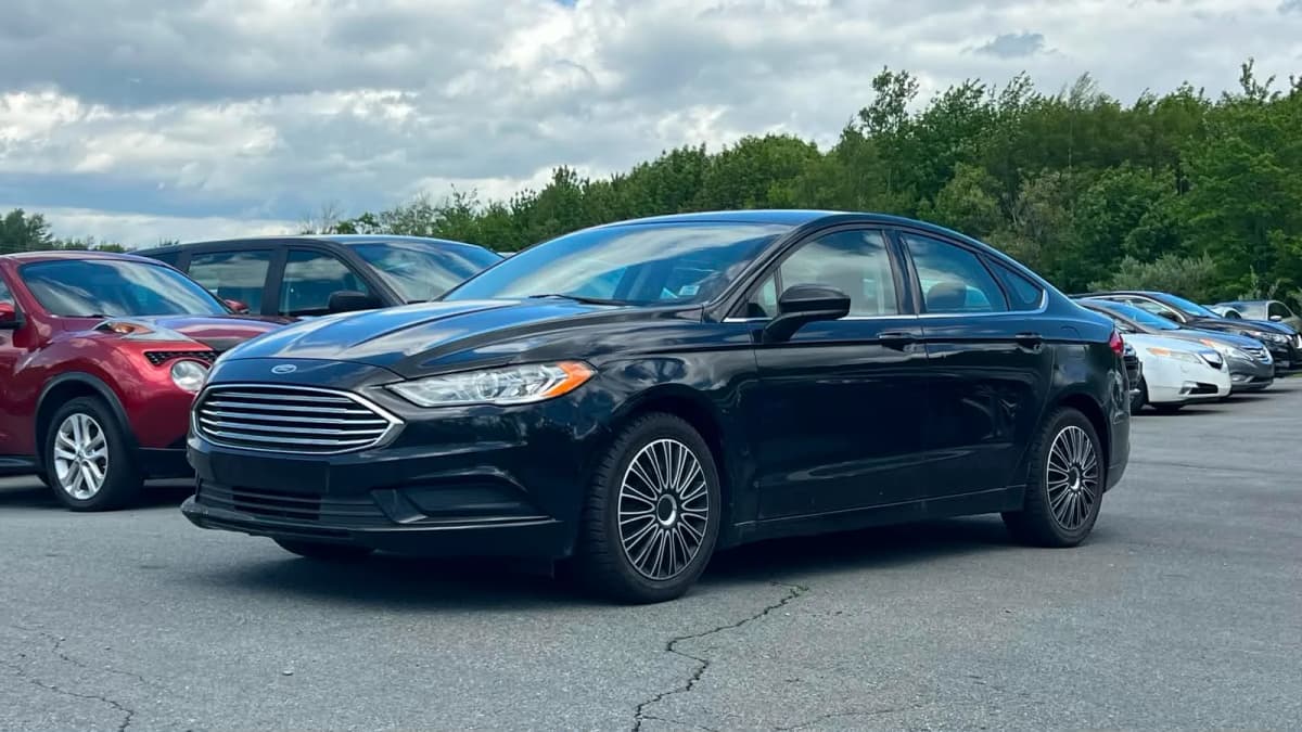 2017 Ford Fusion S SDN FWD