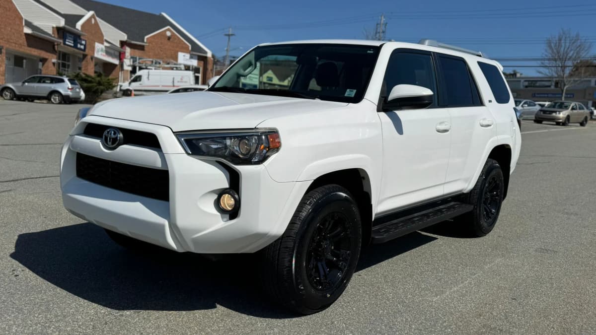 2015 Toyota 4Runner SR5 4WD 4DR V6 (NATL)