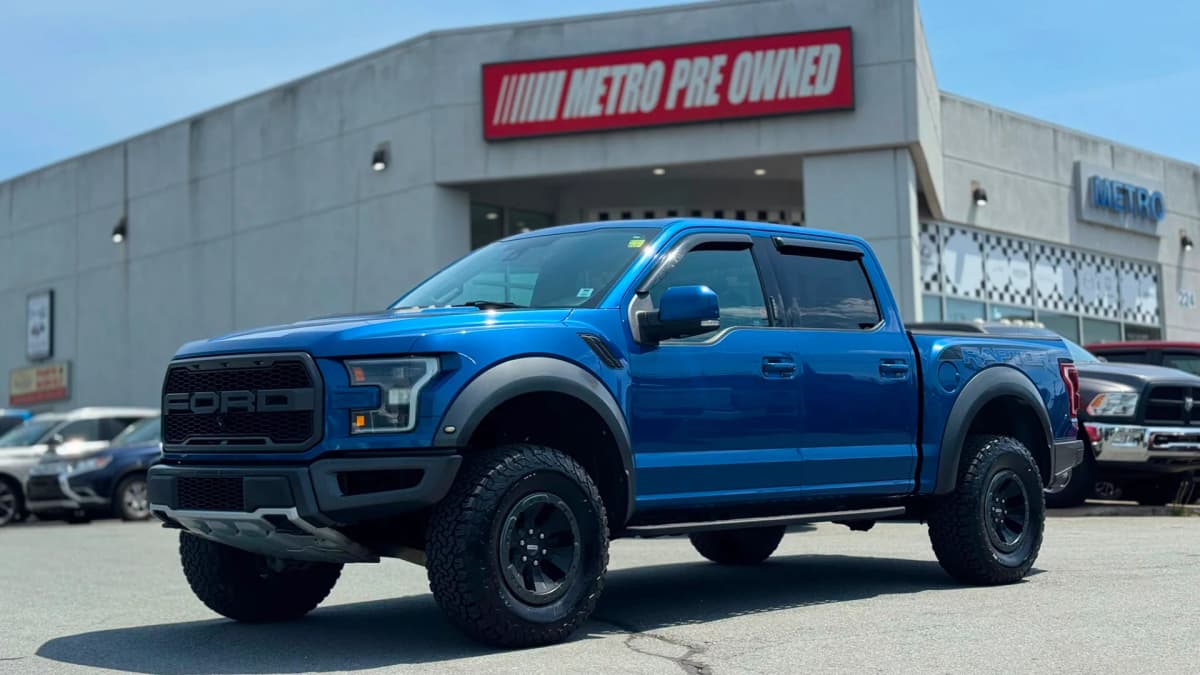 2017 Ford F-150 Raptor 4WD SuperCrew 145"