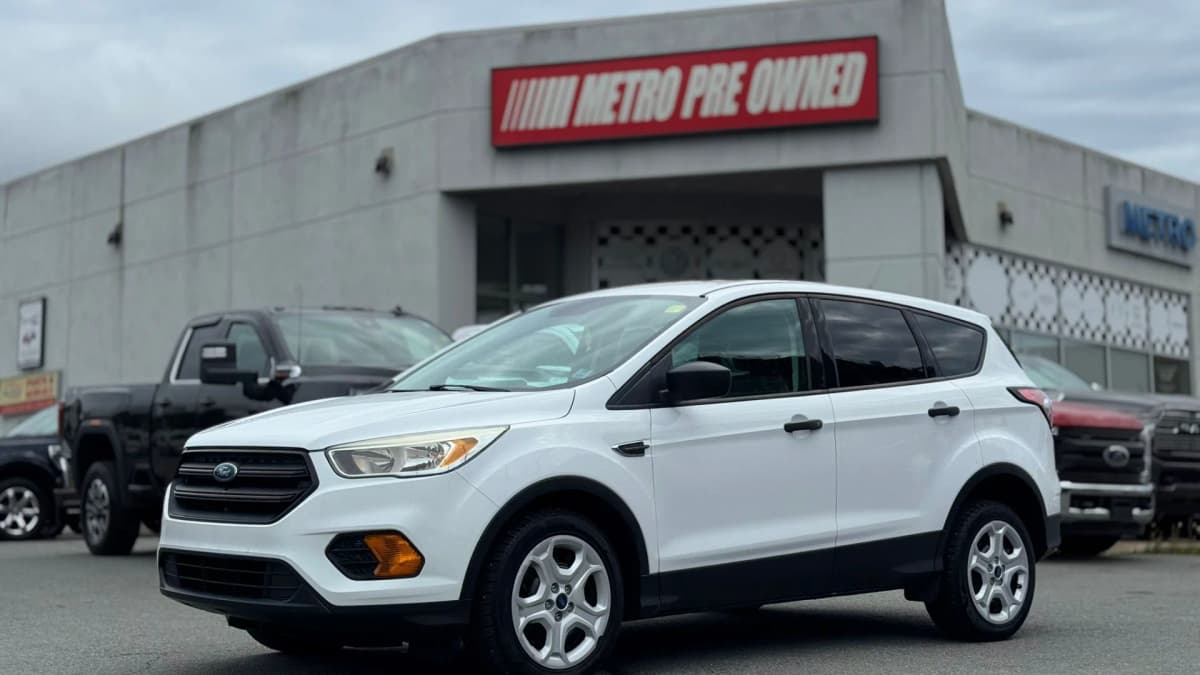 2017 Ford ESCAPE S