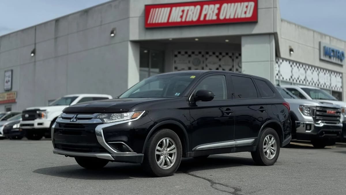 2016 Mitsubishi Outlander ES