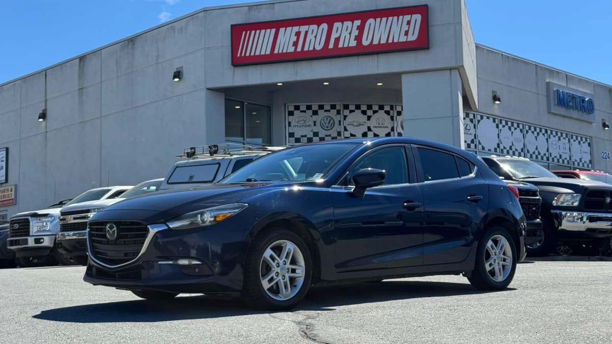 2018 Mazda 3 SPORT