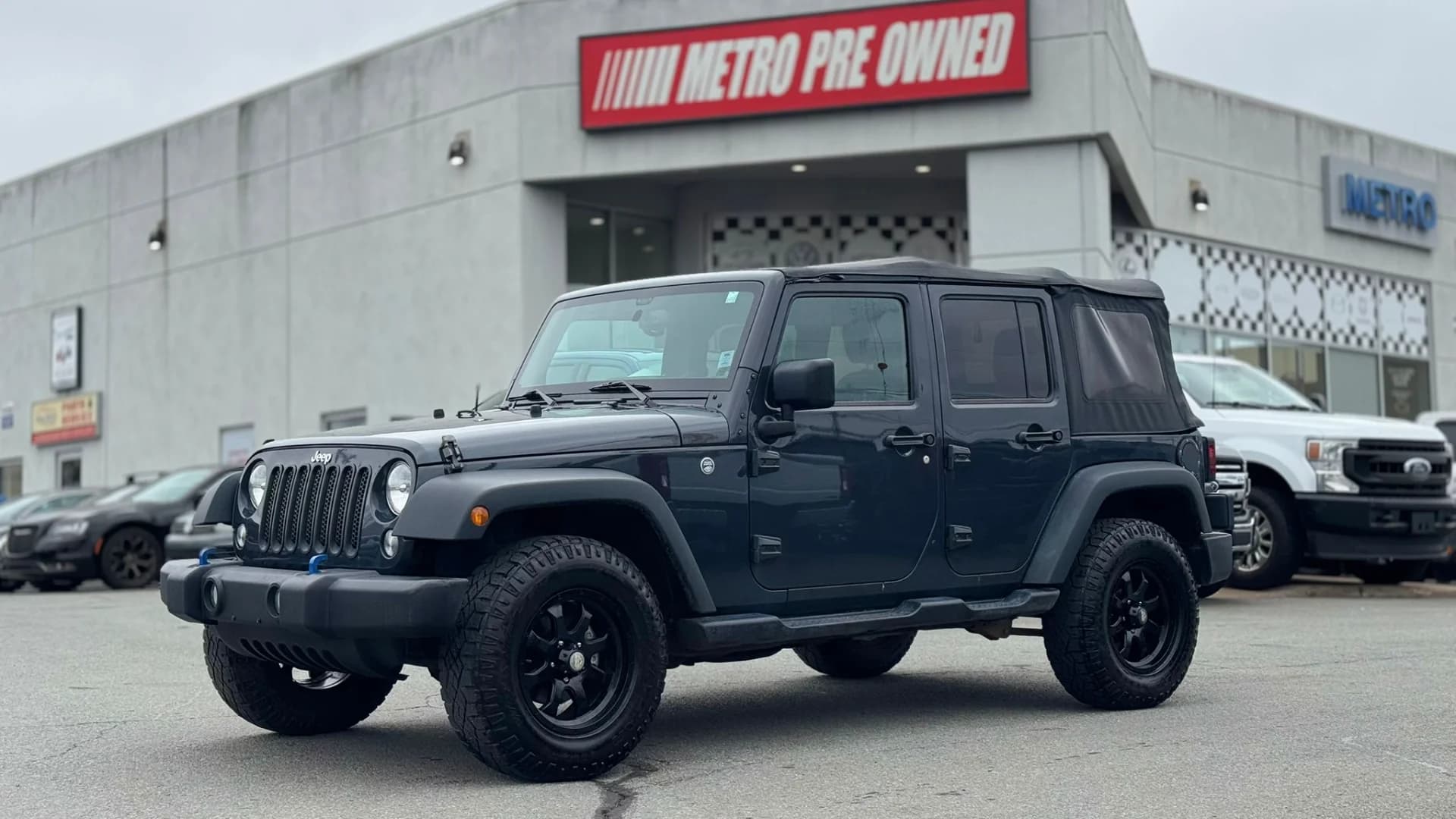 2016 Jeep WRANGLER UNLIMITED SPORT 4WD