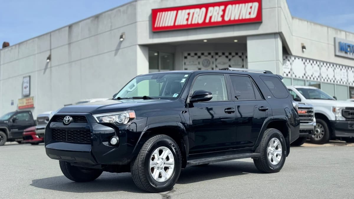 2019 Toyota 4RUNNER SR5 4WD