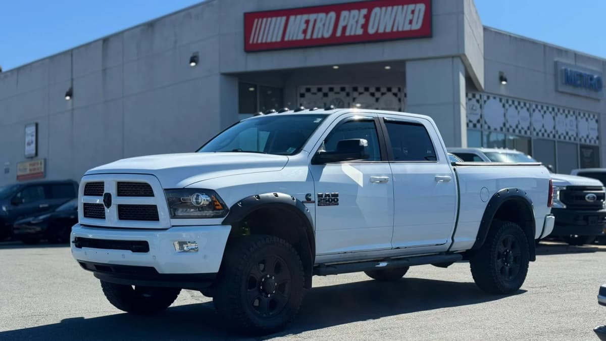 2017 RAM 2500 LARAMIE 4WD Crew Cab 149" 6.7L CUMMINS TURBO DIESEL