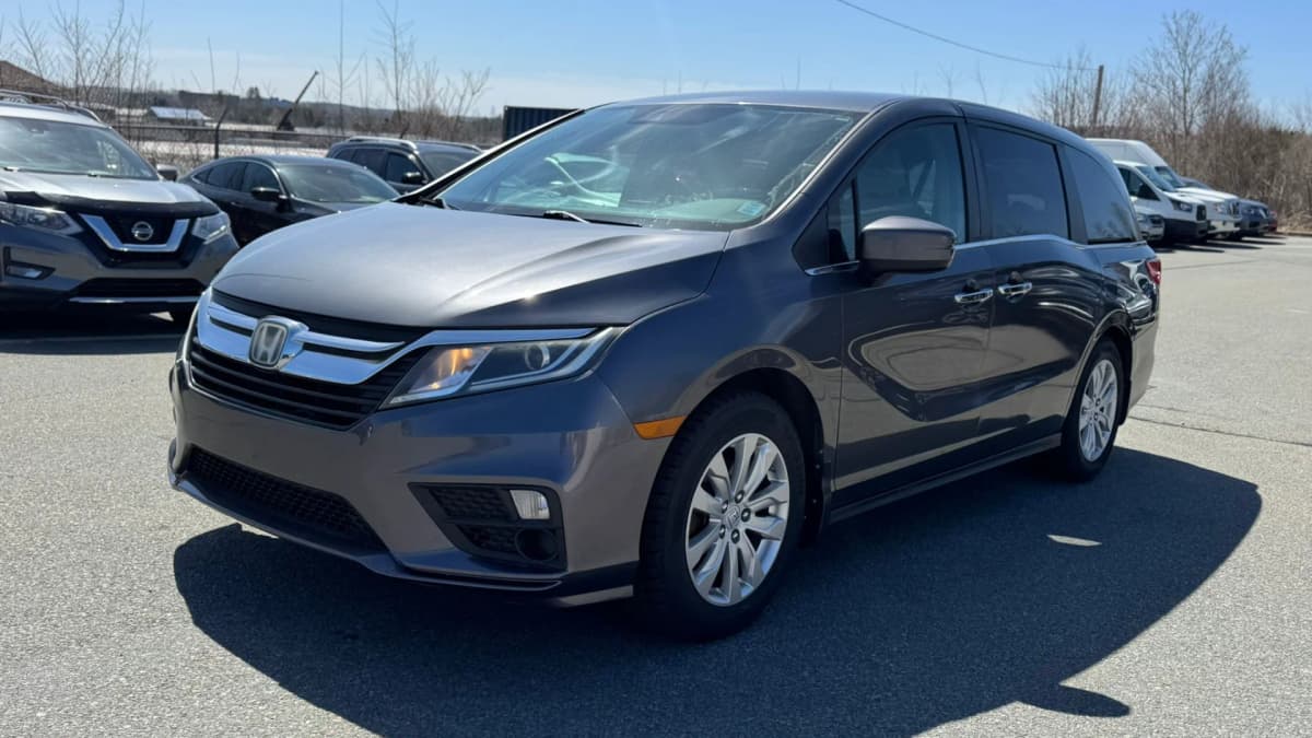 2018 Honda Odyssey LX Auto 8 Passenger