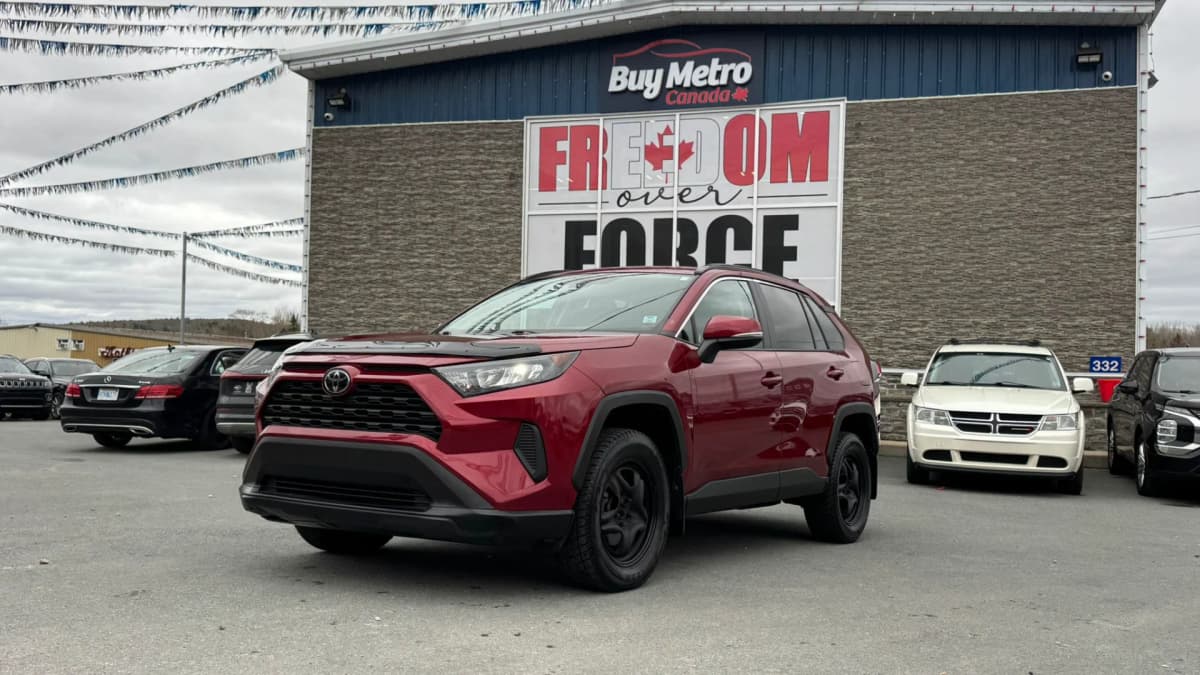 2020 Toyota RAV4 LE AWD