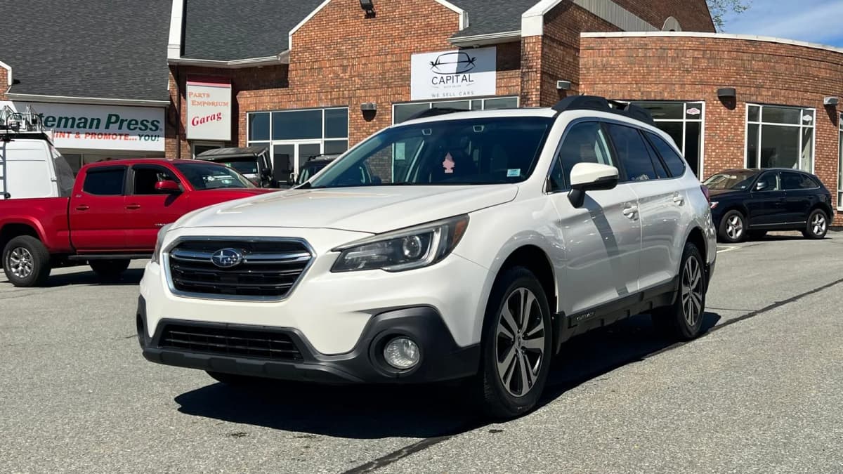 2018 Subaru Outback Limited 2.5i w/EyeSight Pkg