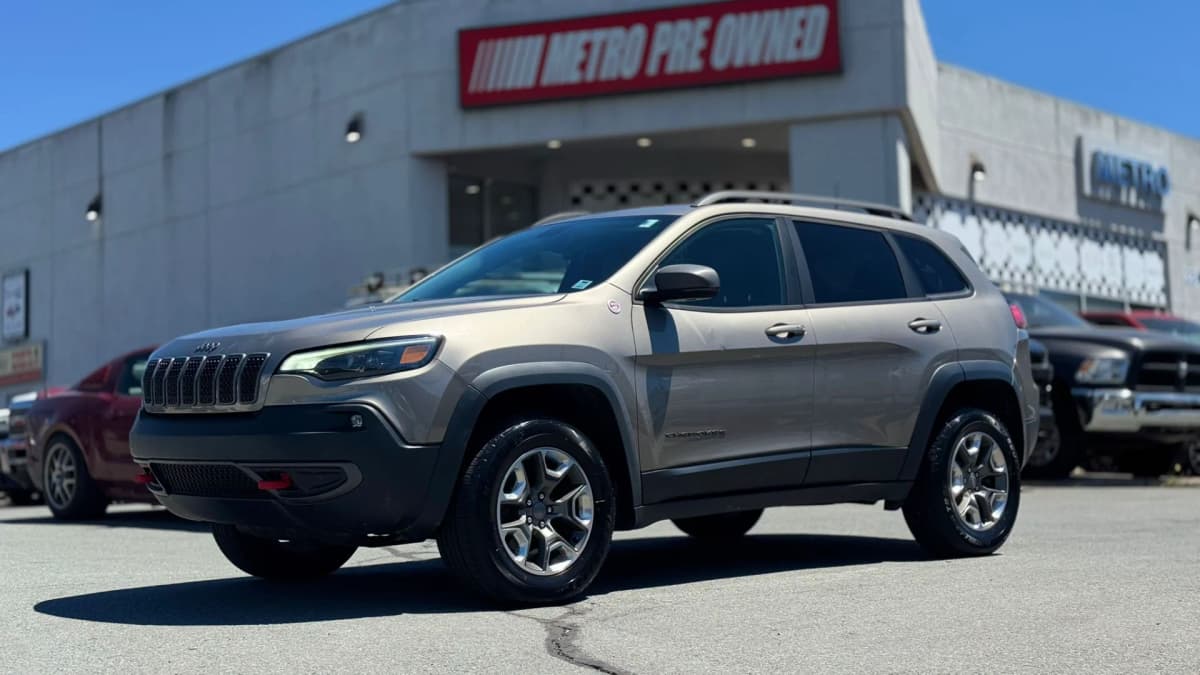2019 Jeep CHEROKEE TRAILHAWK 4x4