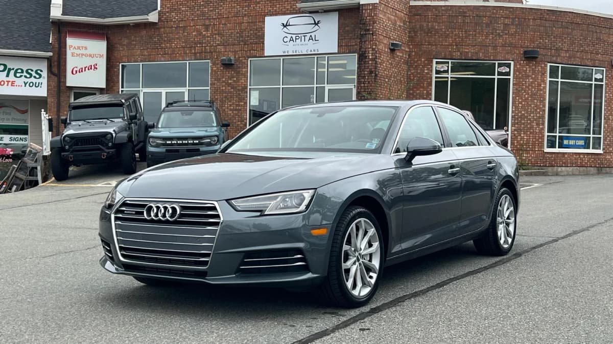 2017 Audi A4 Progressiv Sdn Auto quattro