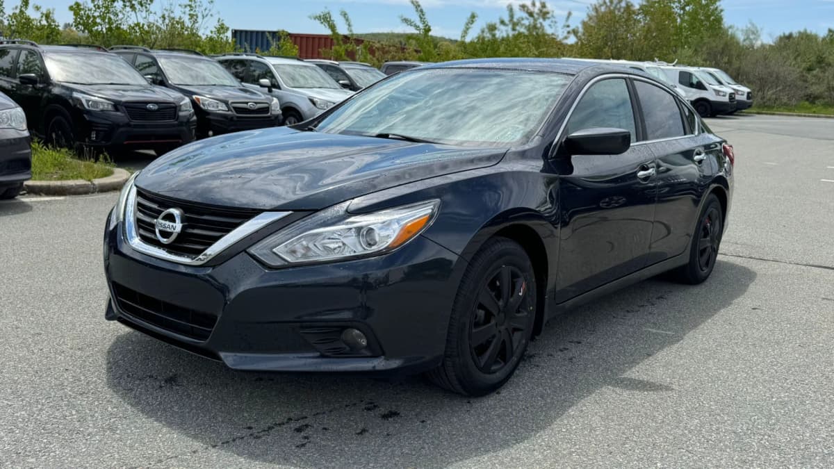 2016 Nissan Altima 2.5 SV SDN I4 CVT