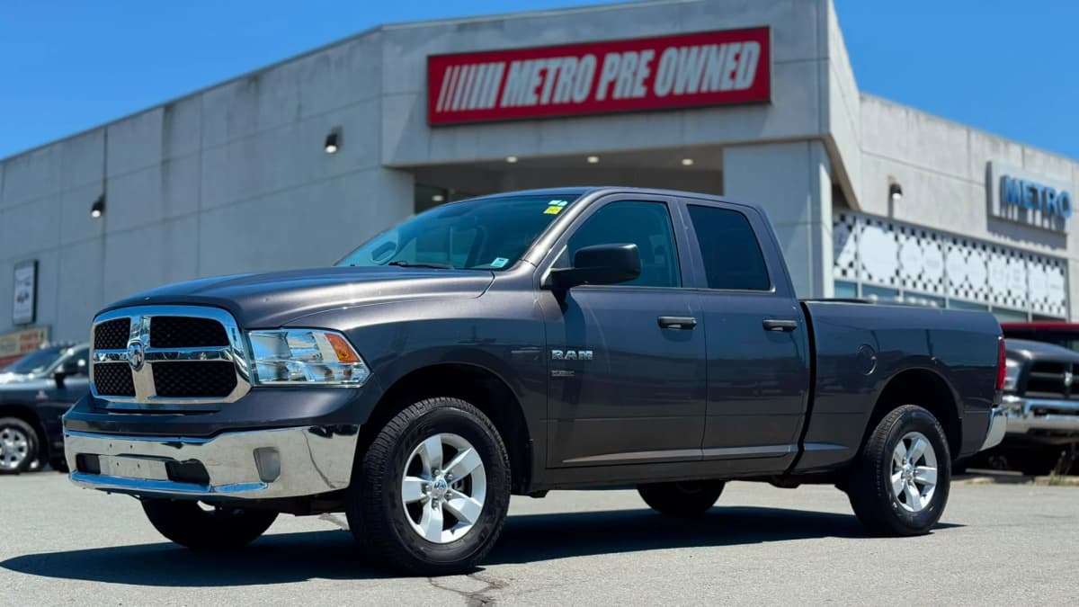 2019 RAM 1500 CLASSIC ST 4x4 Quad Cab 6'4" Box 3.6L V6