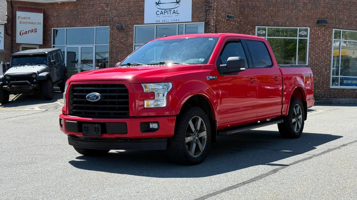 2017 Ford F-150 XLT 4WD V8 SuperCrew 145"