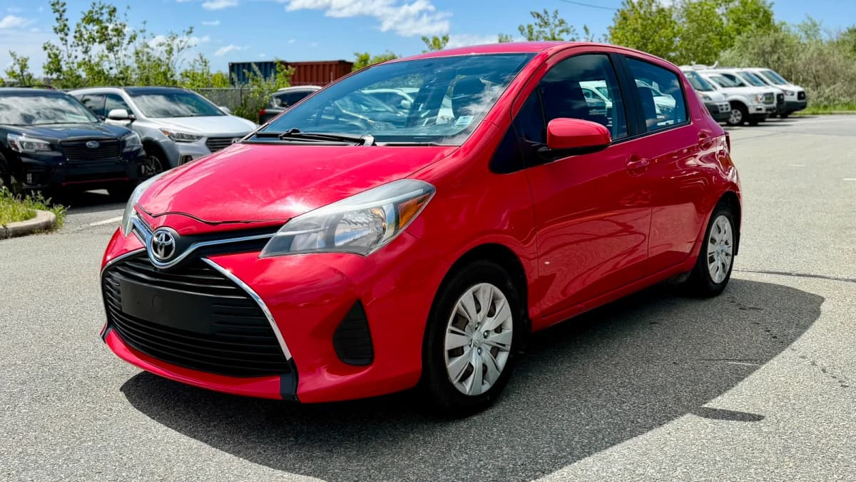 2016 Toyota Yaris LE HB Auto
