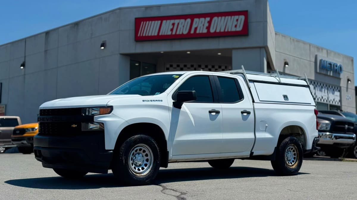 2020 Chevrolet SILVERADO 1500 WORK TRUCK 2WD Double Cab 147" 4.3L V6