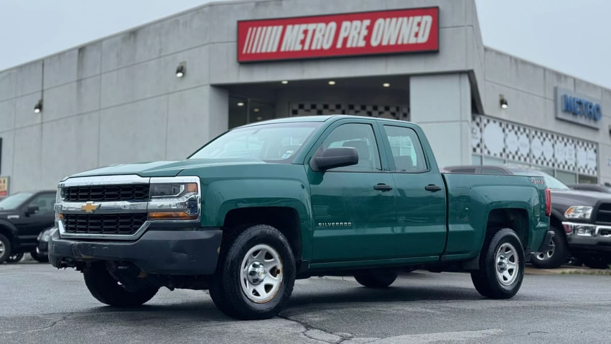 2018 Chevrolet SILVERADO 1500 WORK TRUCK 4WD Double Cab 143.5"