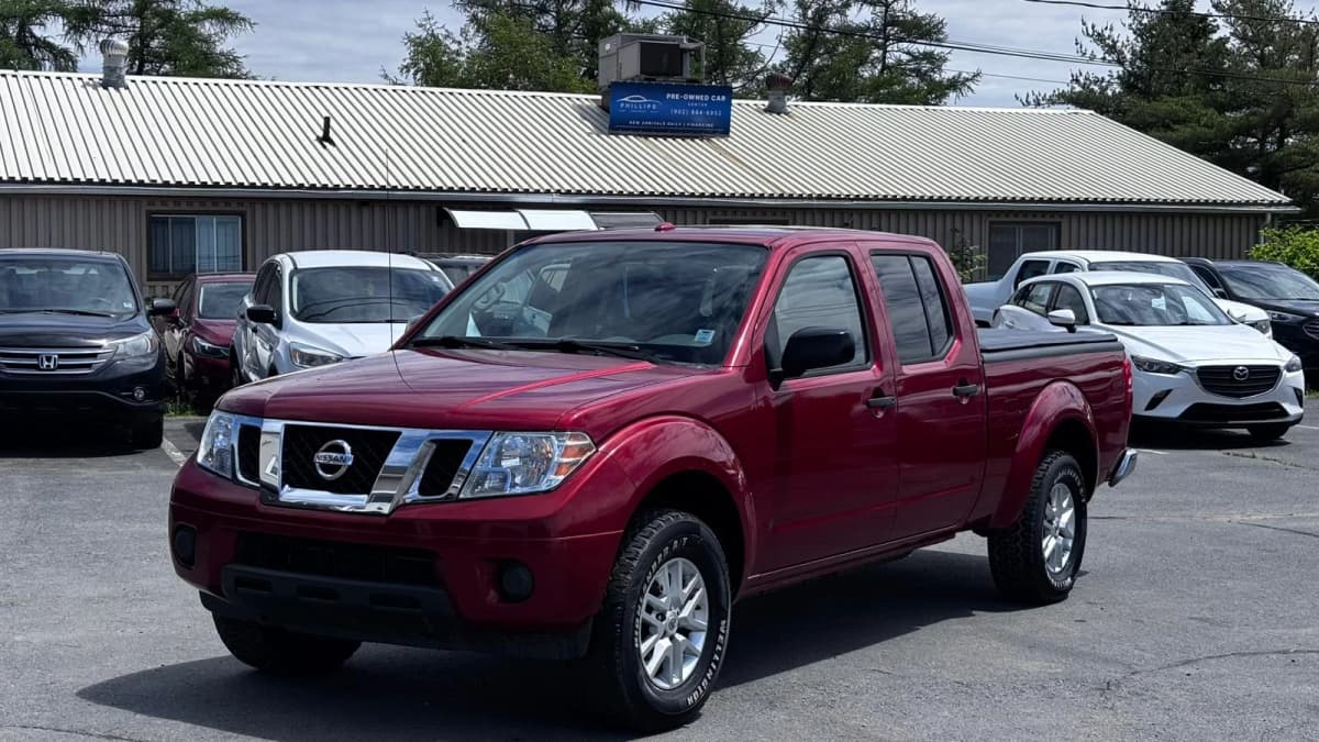 2016 Nissan Frontier SV Crew Cab Long Bed 4WD