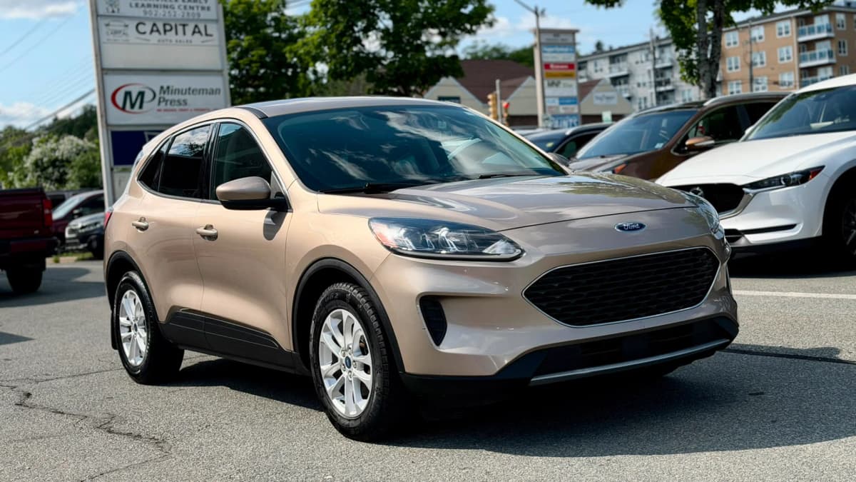 2020 Ford Escape SE FWD