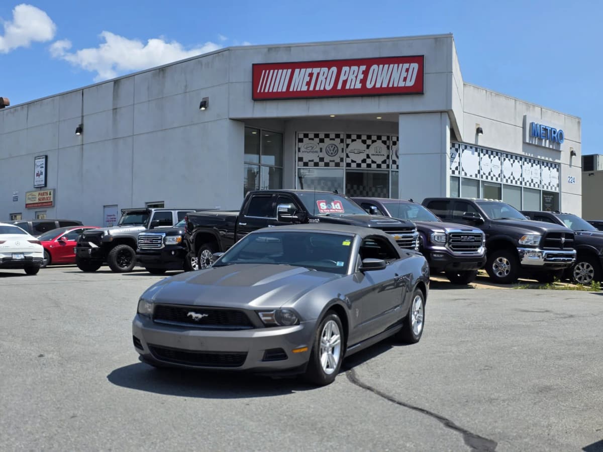 2010 Ford Mustang V6 2dr Conv