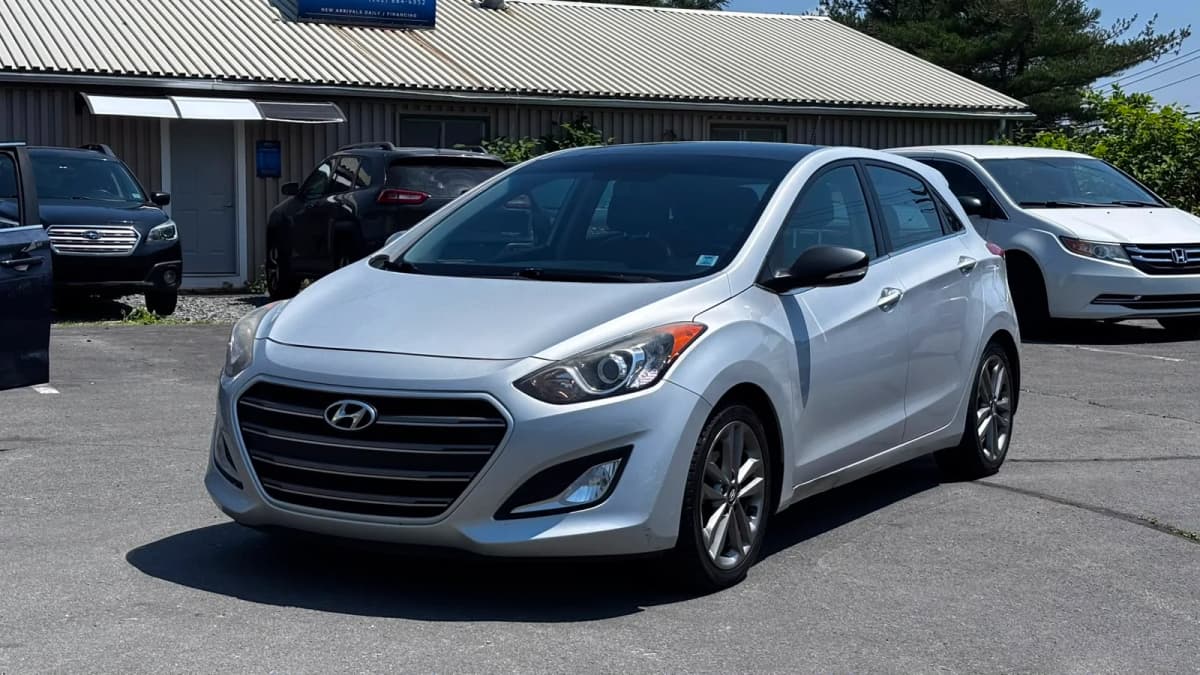 2016 Hyundai Elantra GT Limited HB Auto