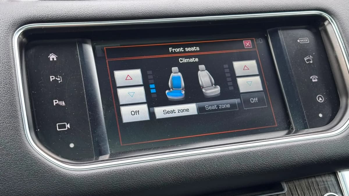2016 Land Rover Range Rover Sport V8 SC Dynamic 4WD thumbnail 15