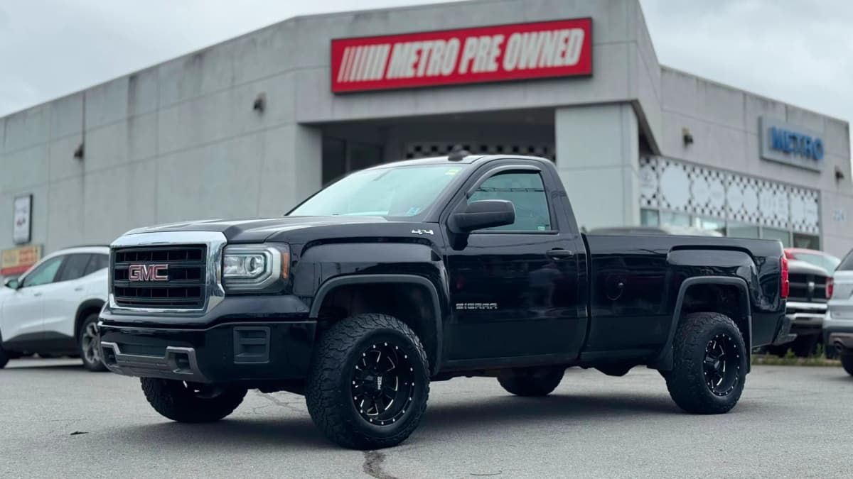2016 GMC SIERRA 1500 4WD Reg Cab 133.0" 5.3L V8