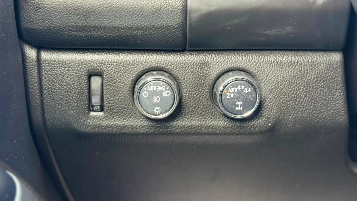 2019 Chevrolet COLORADO LT 4WD Ext Cab 128.3" LT 3.6L V6 thumbnail 20