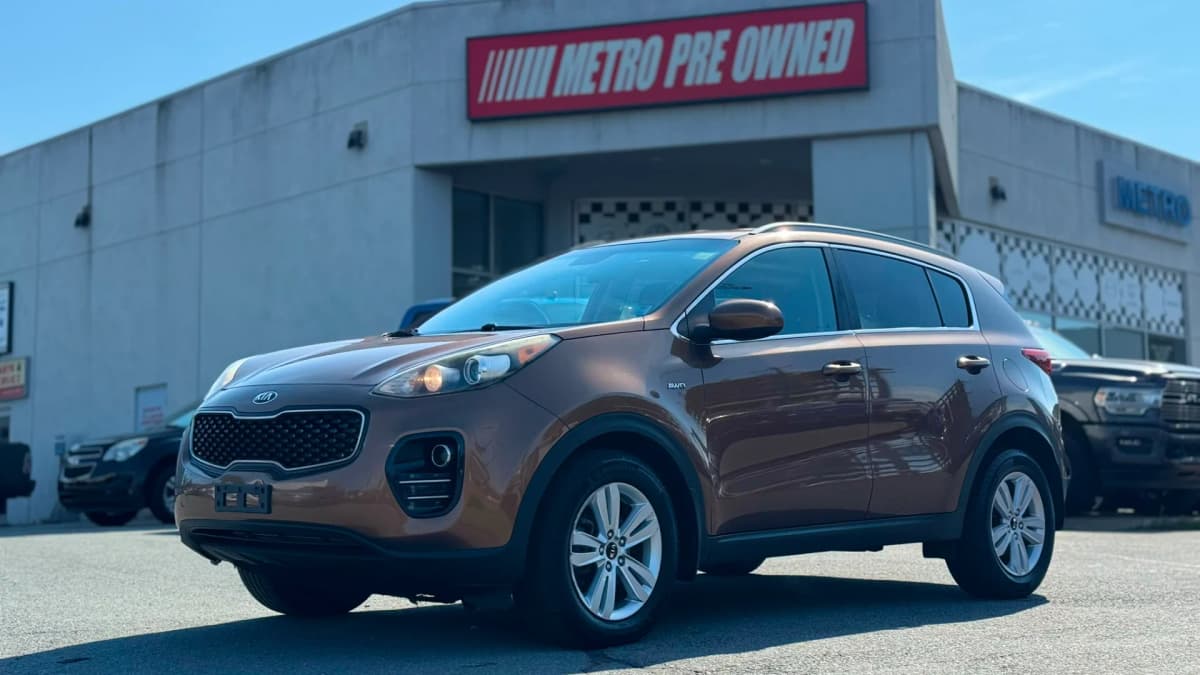 2017 KIA SPORTAGE LX
