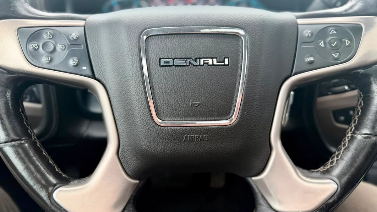 2019 GMC Sierra 2500HD Denali Crew Cab Std 4WD 153" 6.6L Diesel thumbnail 14