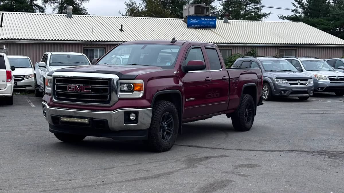 2015 GMC Sierra 1500 SLE 4WD 5.3L Double Cab 143.5"
