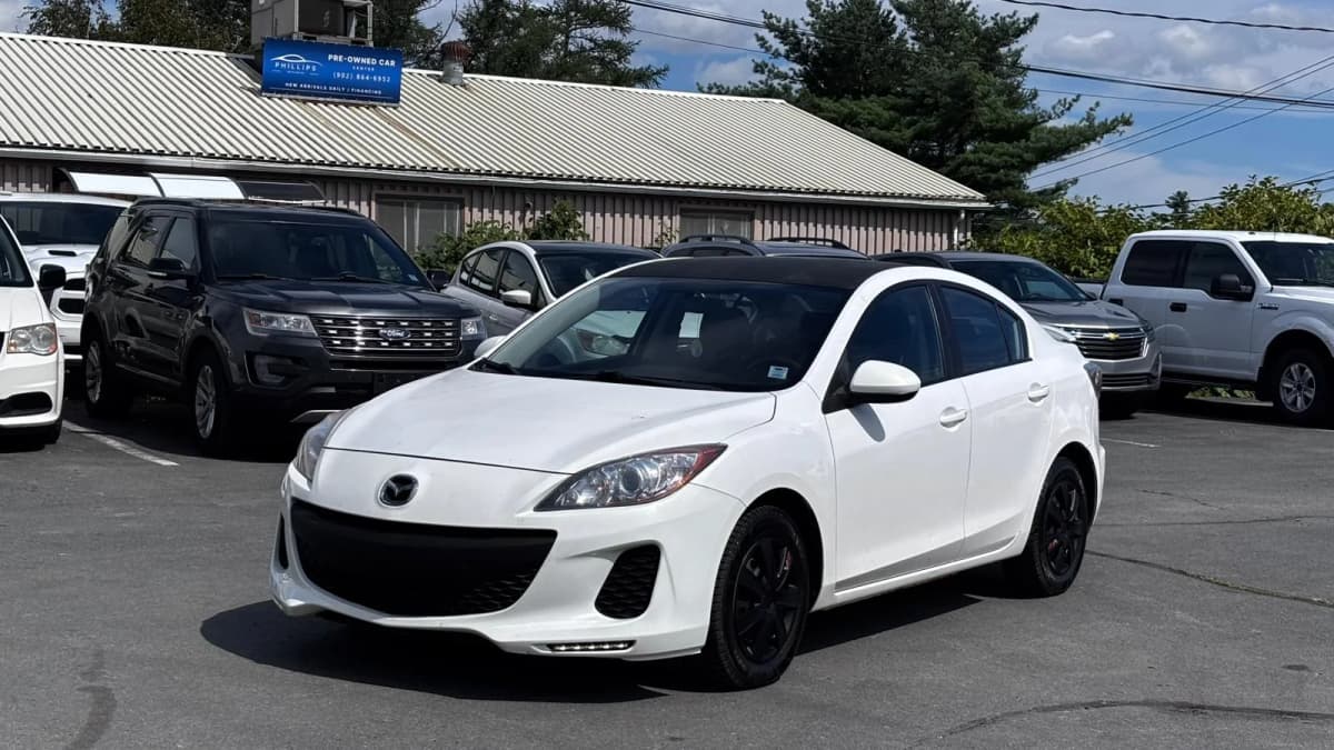 2012 Mazda 3 GX SDN Auto