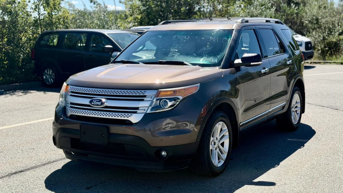 2015 Ford Explorer XLT 7 Passenger