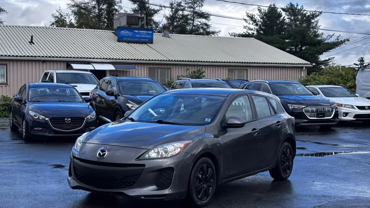 2013 Mazda 3 GX 4dr HB Sport Man
