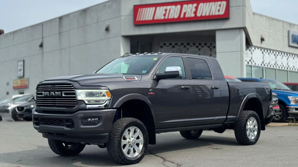 2021 RAM 2500 LARAMIE 4x4 Mega Cab 6'4" Box 6.7L CUMMINS TURBO DIESEL